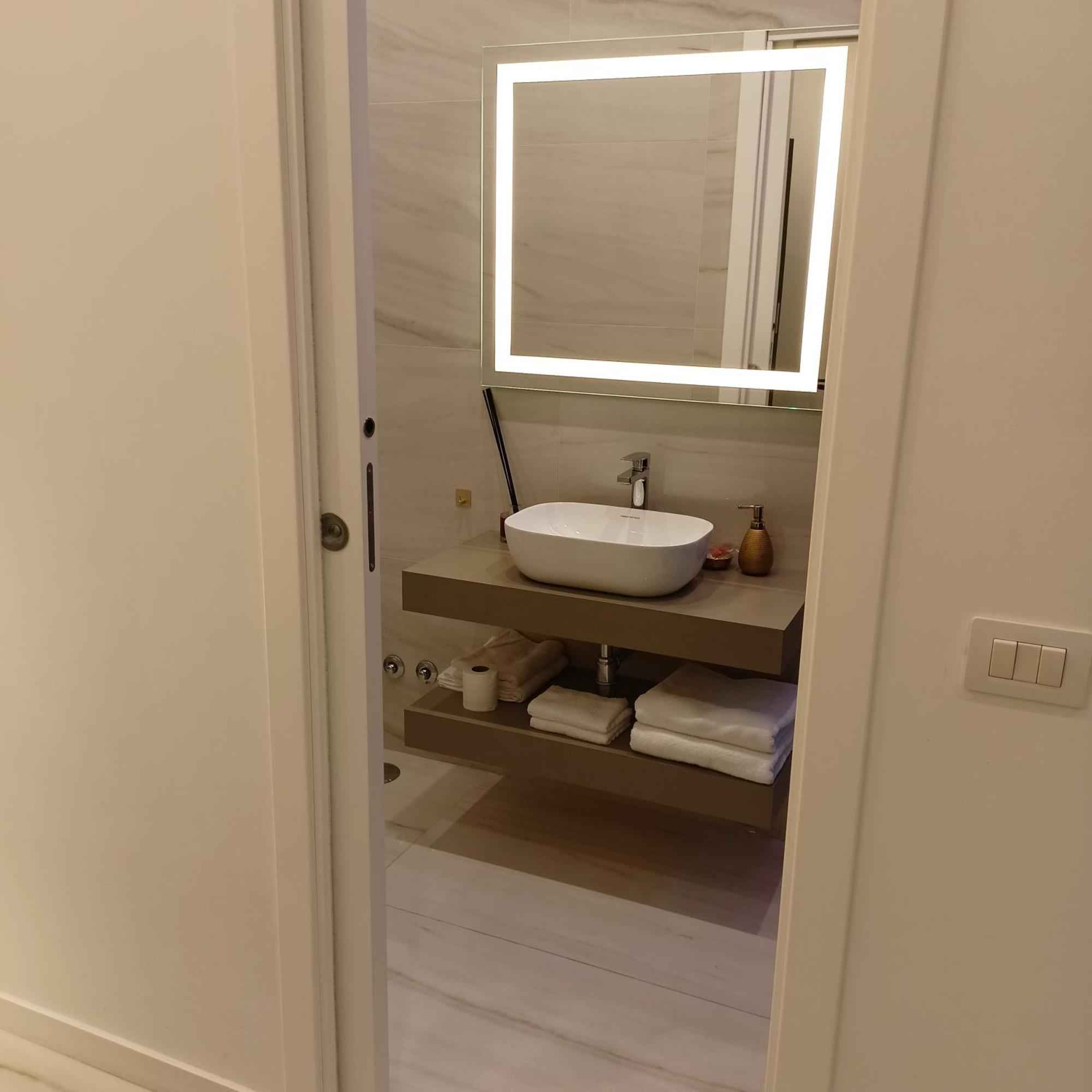 Hotel La Lepre Bovio Neapol Exteriér fotografie