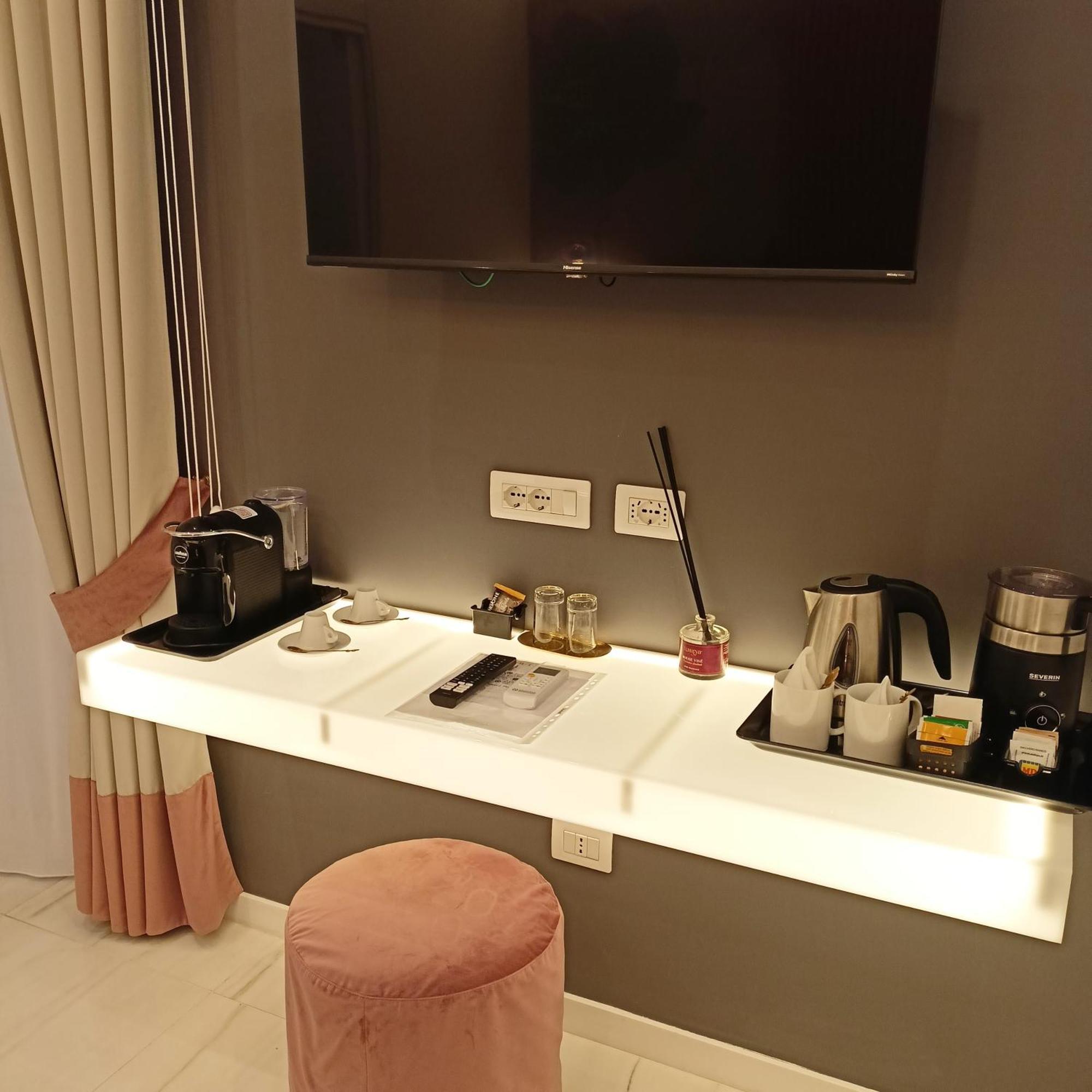 Hotel La Lepre Bovio Neapol Exteriér fotografie
