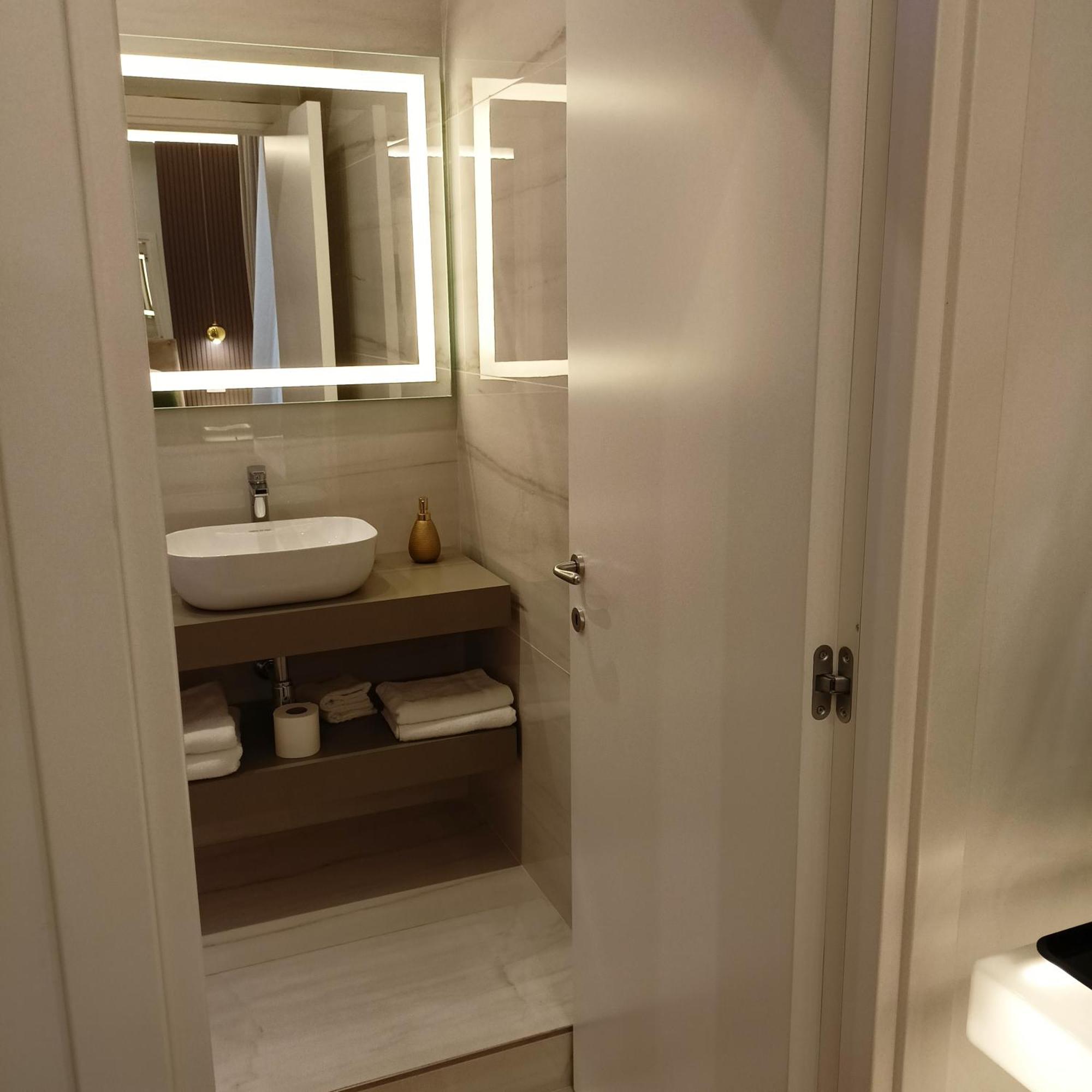 Hotel La Lepre Bovio Neapol Exteriér fotografie