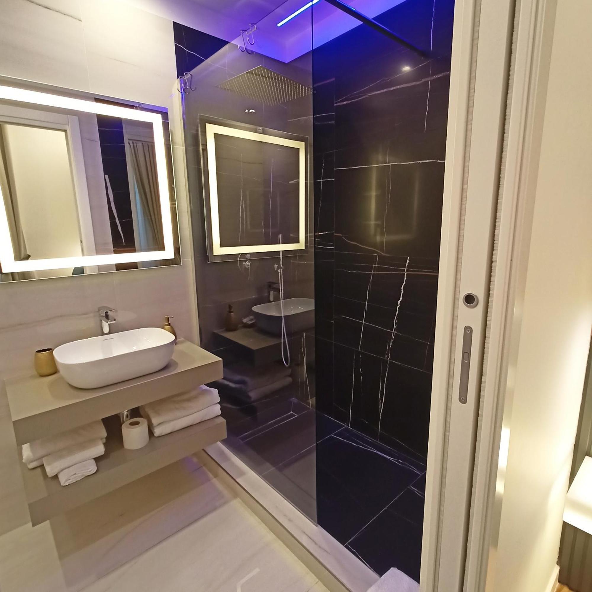 Hotel La Lepre Bovio Neapol Exteriér fotografie